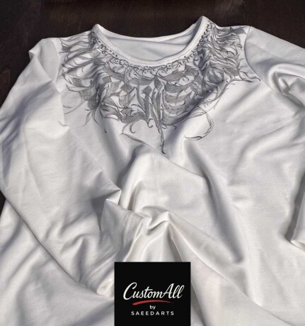 کالیگرافی روی تیشرت 